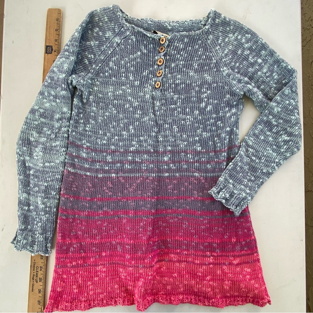 Spring Sweater Knit Pink and Blue Easter Top size Medium Georgina Estefania